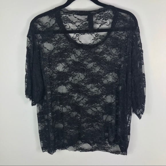 Agnes & Dora Tops - Agnes & Dora sheer lace short sleeve overlay top
